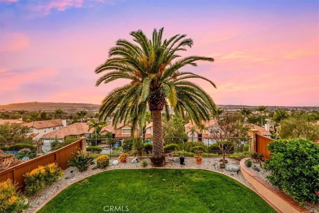 28355 Via Alfonse, Laguna Niguel, California 92677 home-pic-46
