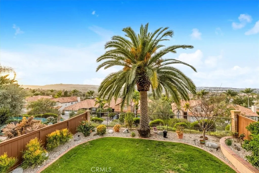 28355 Via Alfonse, Laguna Niguel, California 92677 home-pic-44