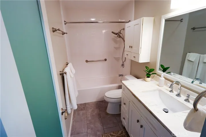26015 Narbonne Avenue 14, Lomita, California 90717