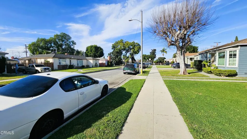 1318 N Van Ness Avenue, Compton, California 90221 home-pic-22