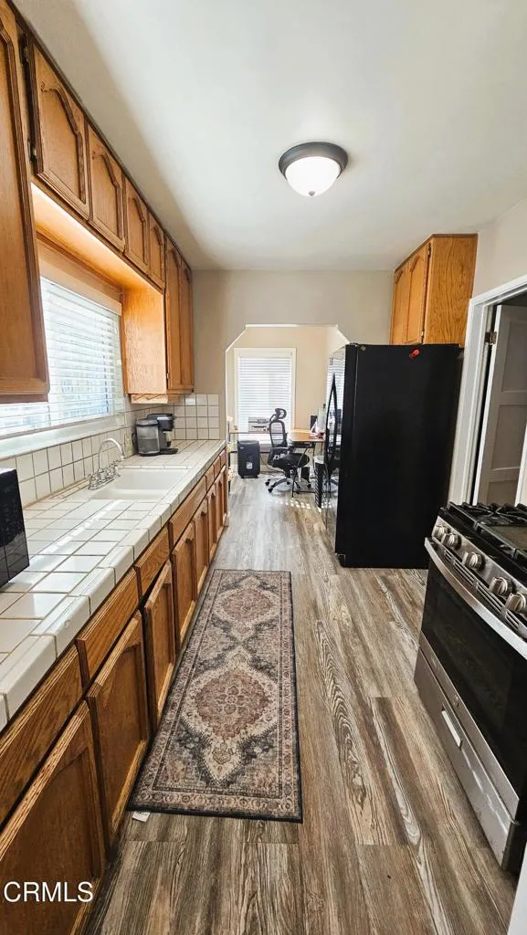 1318 N Van Ness Avenue, Compton, California 90221 home-pic-10