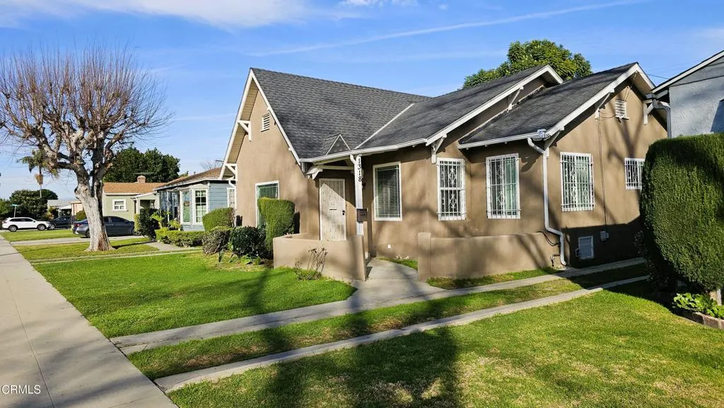 1318 N Van Ness Avenue, Compton, California 90221 home-pic-6