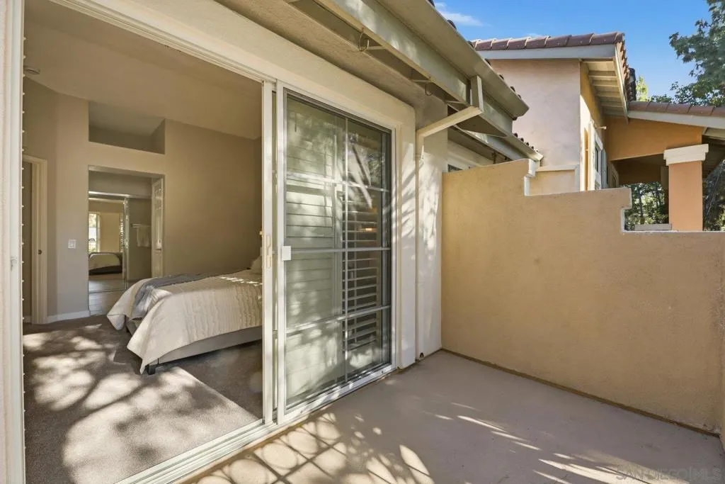 11908 Tivoli Park Row 7, San Diego, California 92128 home-pic-16