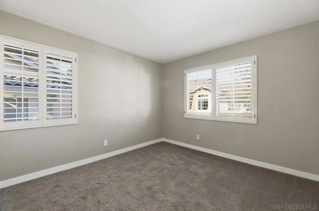 11908 Tivoli Park Row 7, San Diego, California 92128 home-pic-24