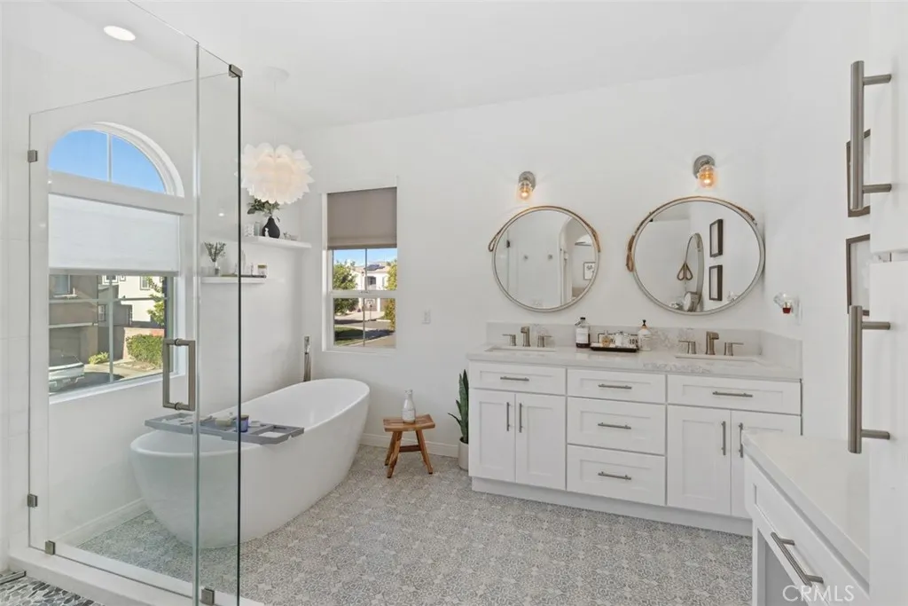 8 Claymont Drive, Ladera Ranch, California 92694 home-pic-22