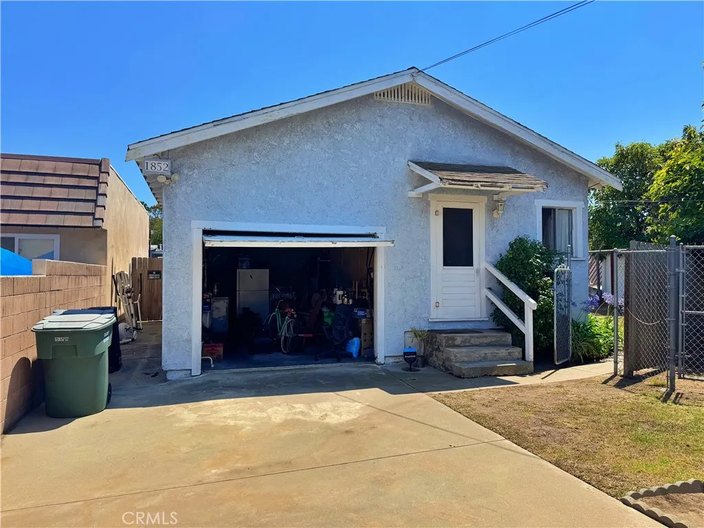 1852 260th Street, Lomita, California 90717 home-pic-3