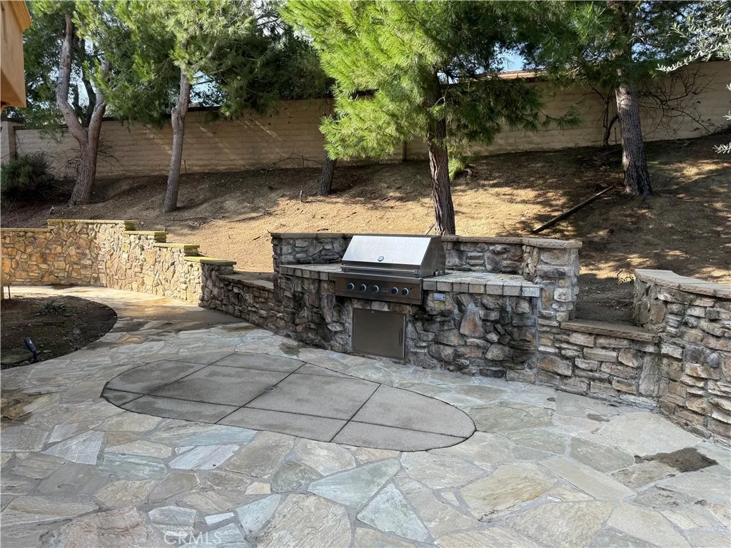 2268 Verona Court, Chino Hills, California 91709 home-pic-20