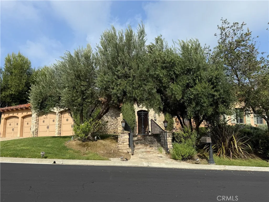 2268 Verona Court, Chino Hills, California 91709 home-pic-4