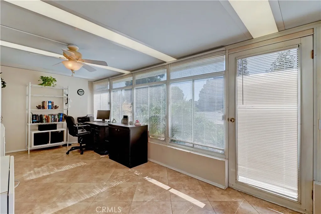 2273 Via Mariposa E C, Laguna Woods, California 92637 home-pic-8
