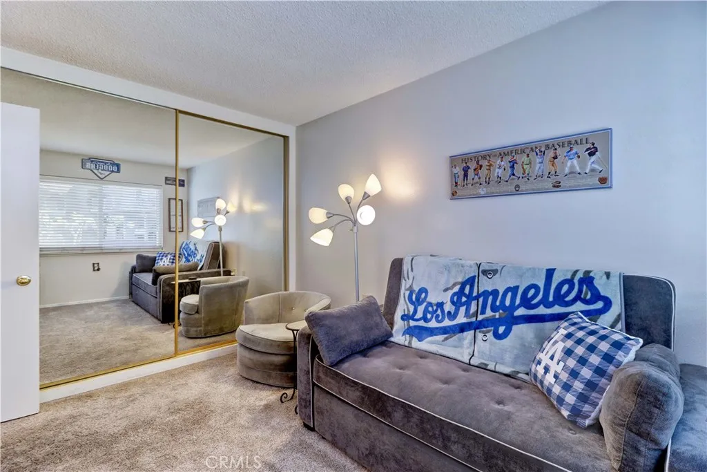 2273 Via Mariposa E C, Laguna Woods, California 92637 home-pic-6