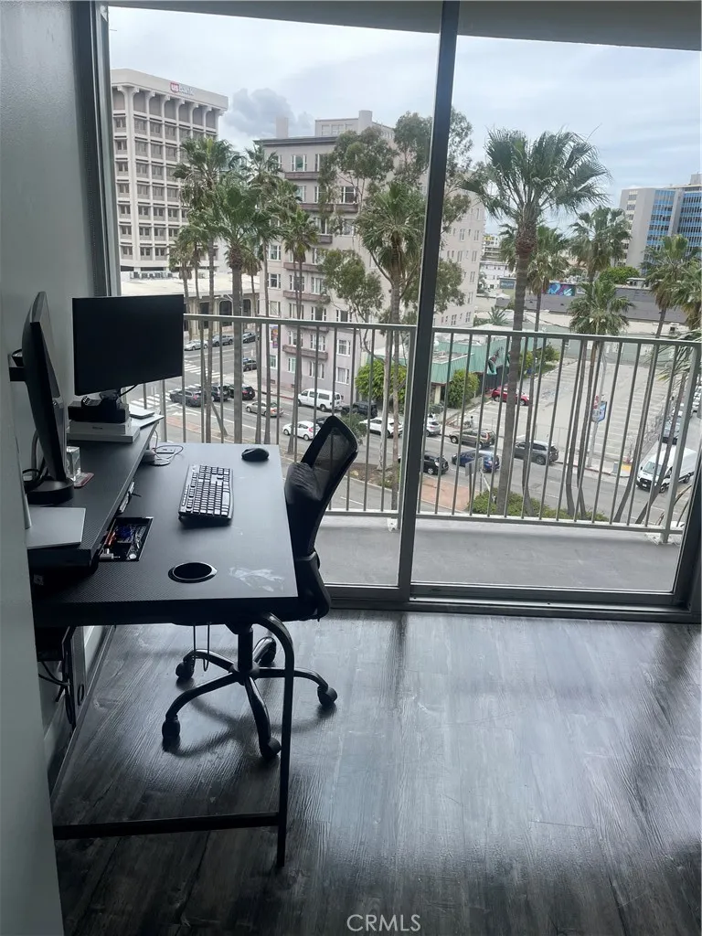 Room/Office