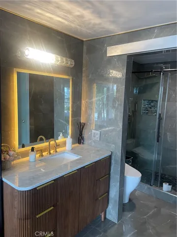 Upgraded Primary bath