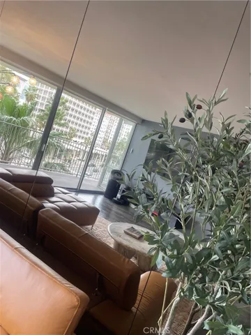 Upgrade to wall mirror