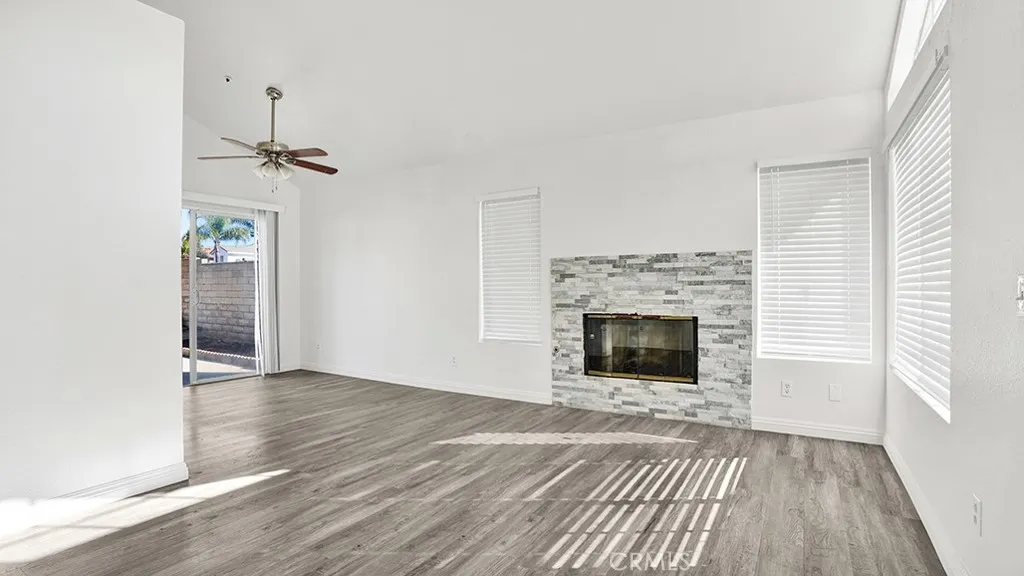 17090 Micallef, Fontana, California 92336 home-pic-2
