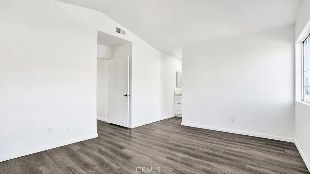 17090 Micallef, Fontana, California 92336 home-pic-20