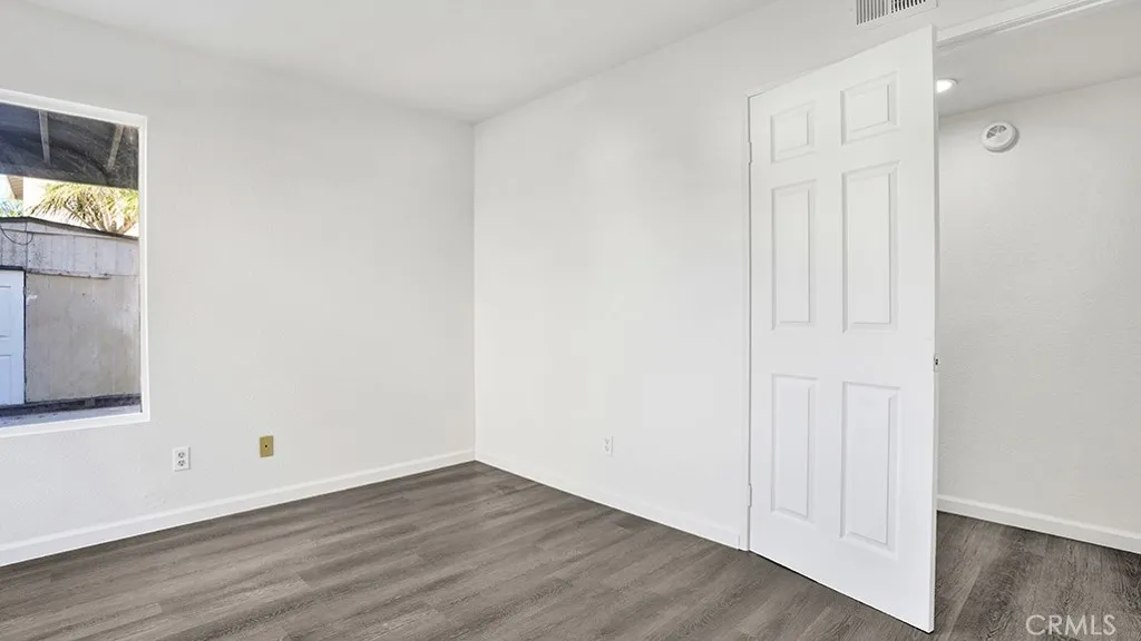 17090 Micallef, Fontana, California 92336 home-pic-13