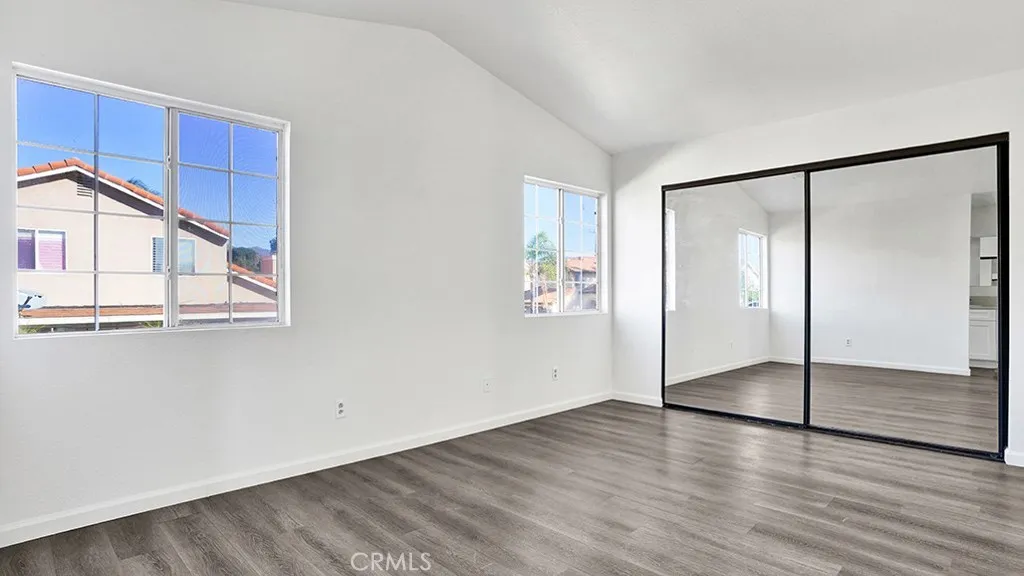 17090 Micallef, Fontana, California 92336 home-pic-17