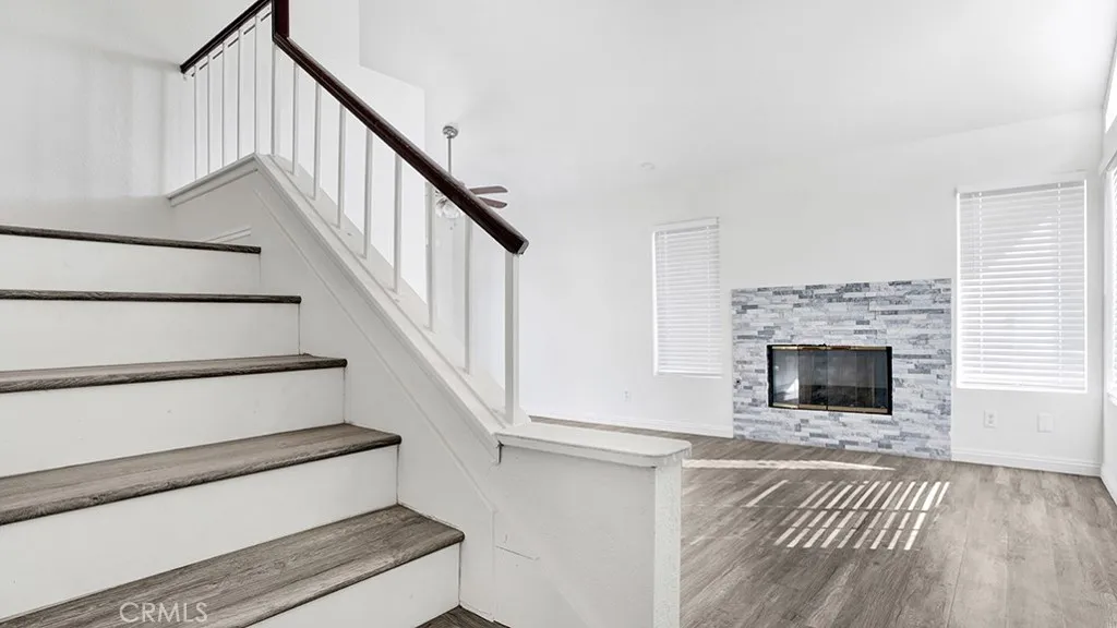 17090 Micallef, Fontana, California 92336 home-pic-15