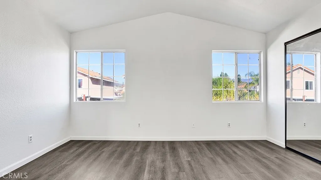17090 Micallef, Fontana, California 92336 home-pic-16