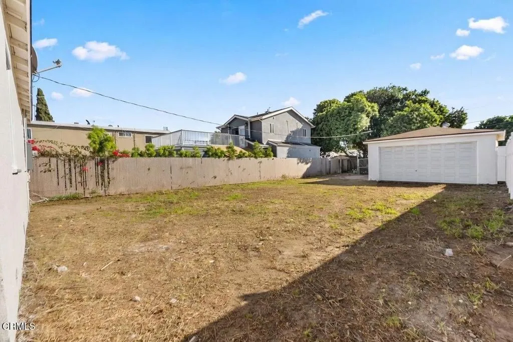 1120 256th Street W, Harbor City, California 90710 home-pic-38