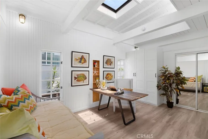 31913 9th, Laguna Beach, California 92651