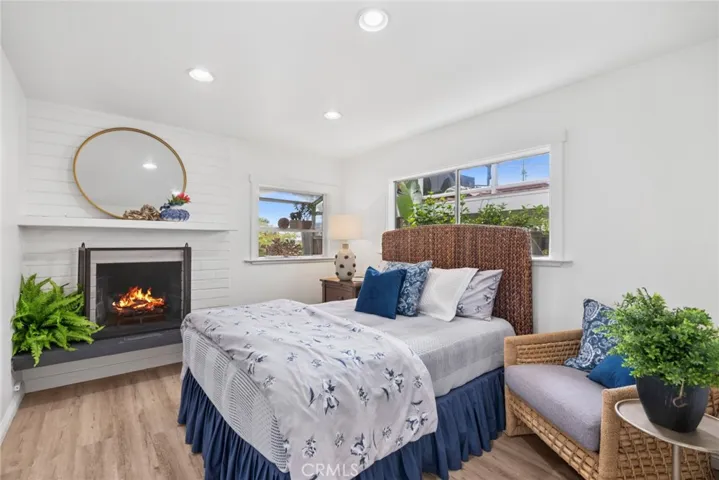 31913 9th, Laguna Beach, California 92651