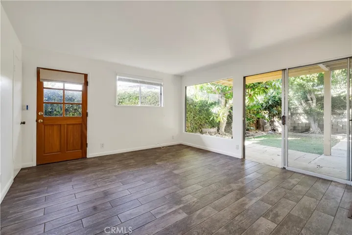 Guest Quarter Living Room