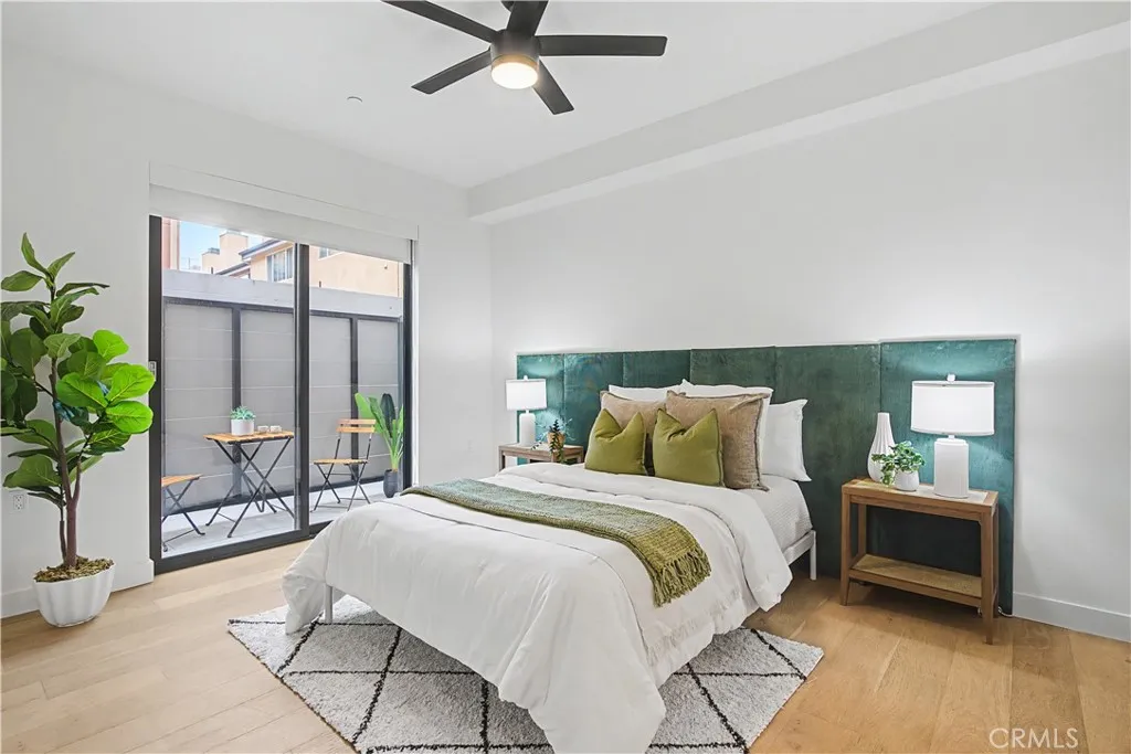 3981 Moore Street 101, Los Angeles, California 90066 home-pic-15