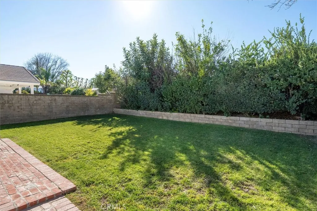 25809 Espinoza, Valencia, California 91355 home-pic-25