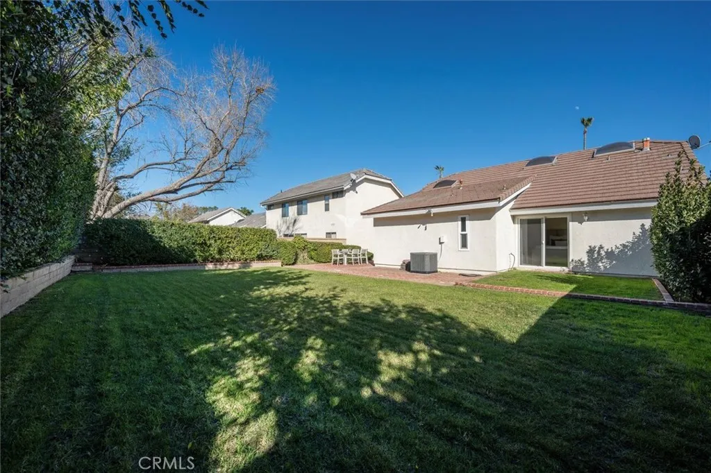 25809 Espinoza, Valencia, California 91355 home-pic-23