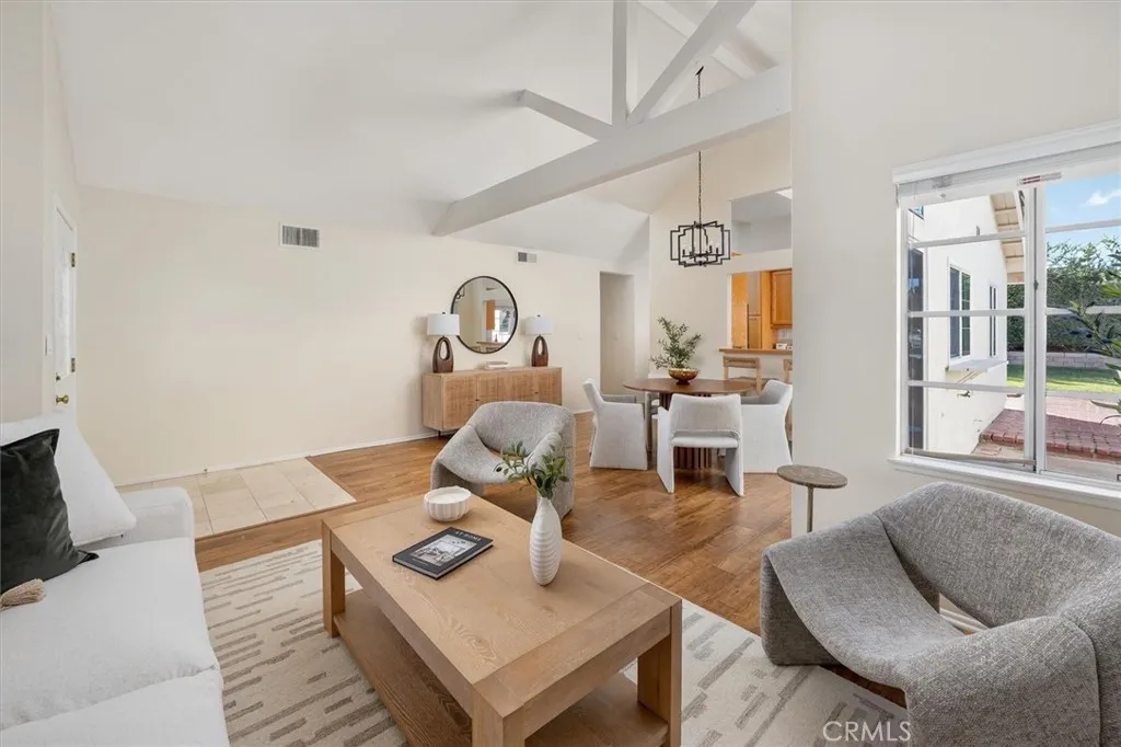 25809 Espinoza, Valencia, California 91355 home-pic-7