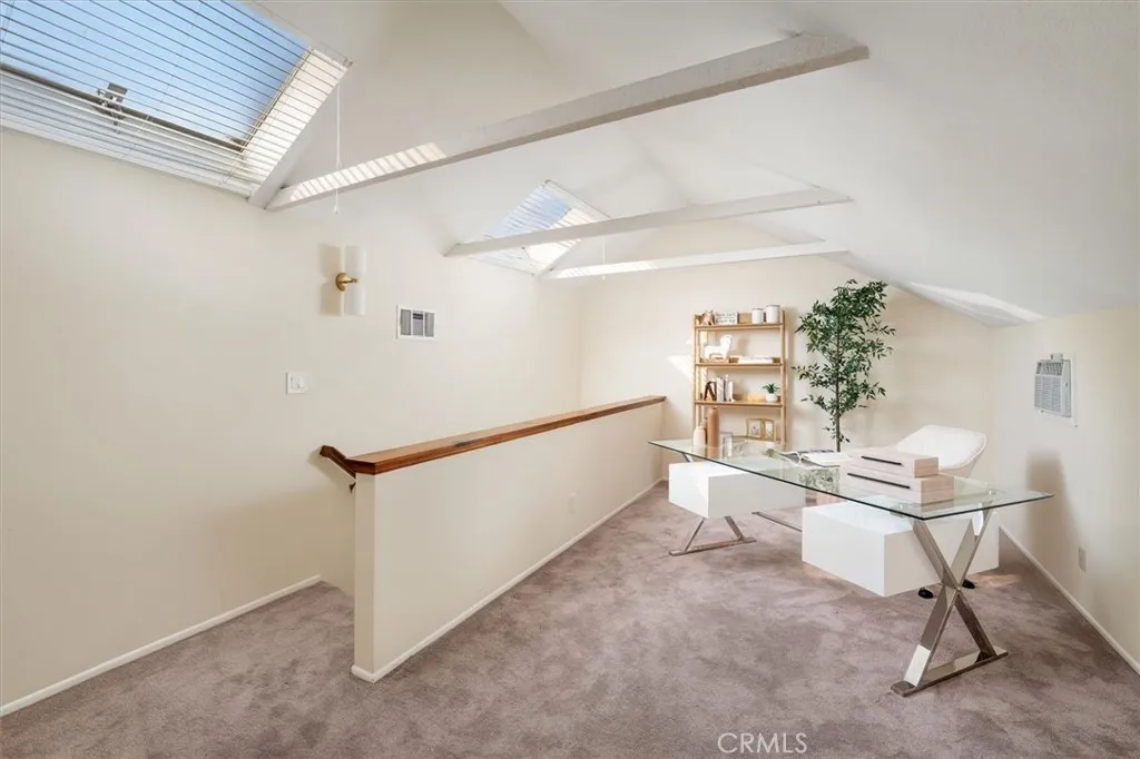 25809 Espinoza, Valencia, California 91355 home-pic-20
