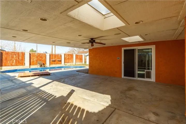 15921 Melva, Mojave, California 93501