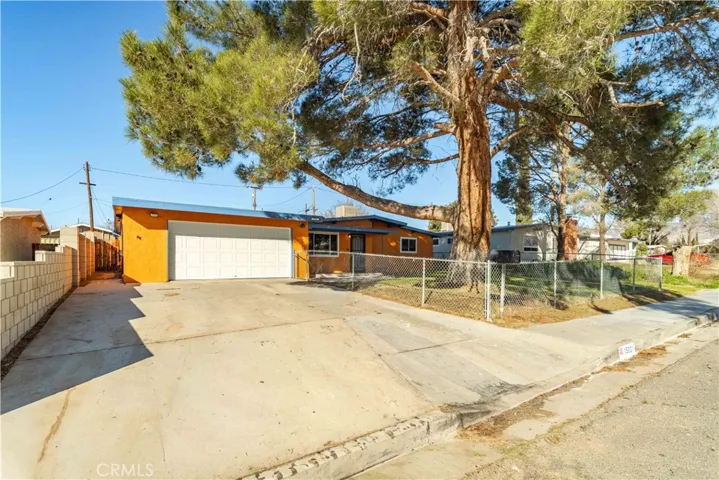 15921 Melva, Mojave, California 93501