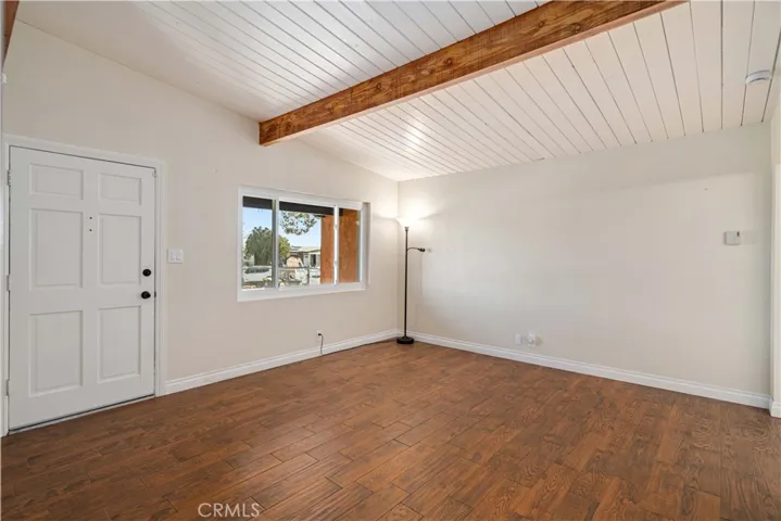 15921 Melva, Mojave, California 93501