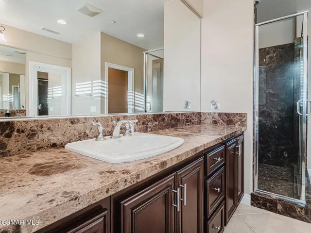 mPrimary Bedroom Suite7