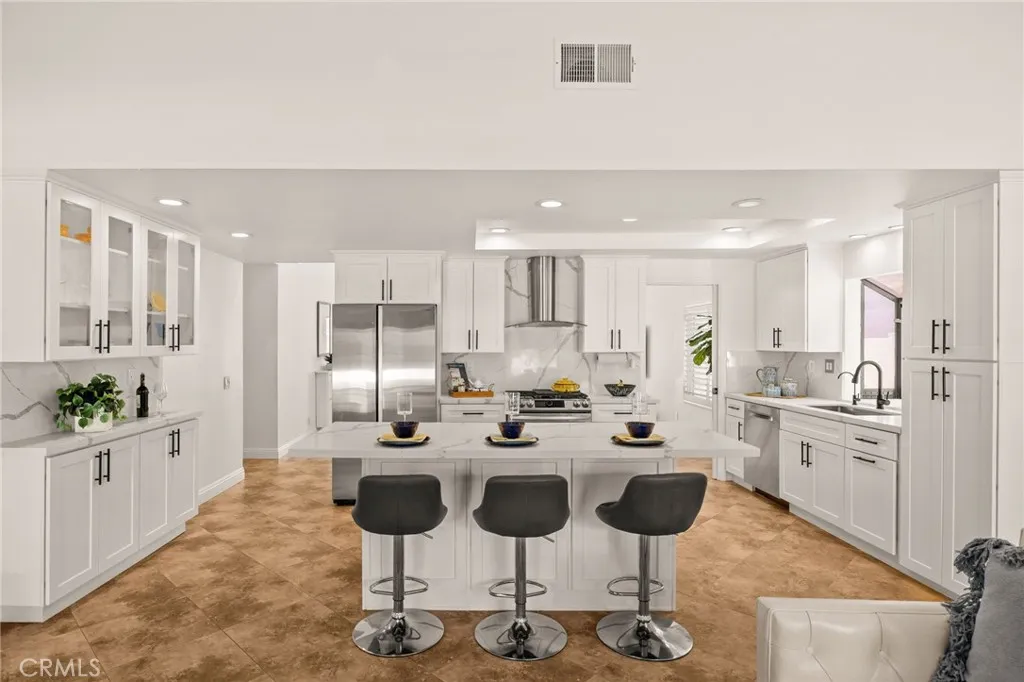 9 Sheridan, Irvine, California 92620 home-pic-12