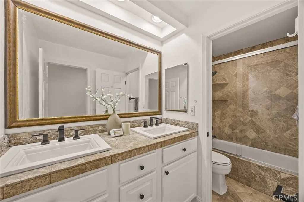 9 Sheridan, Irvine, California 92620 home-pic-32