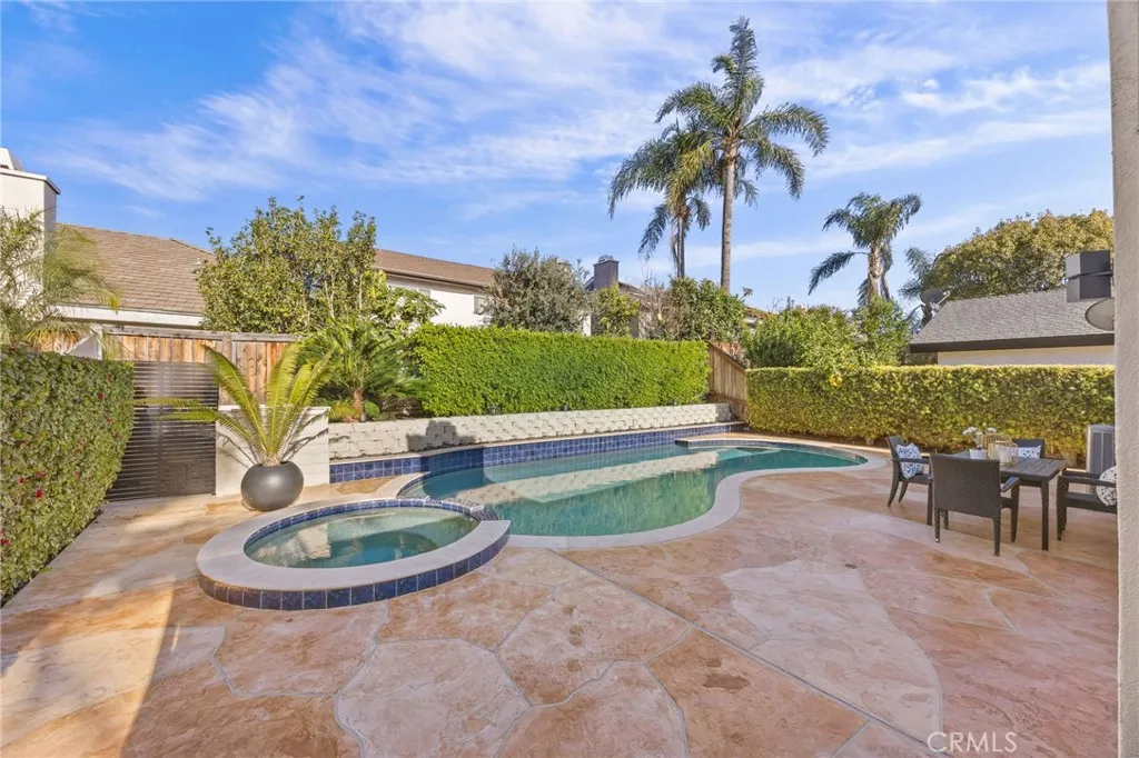 9 Sheridan, Irvine, California 92620 home-pic-36