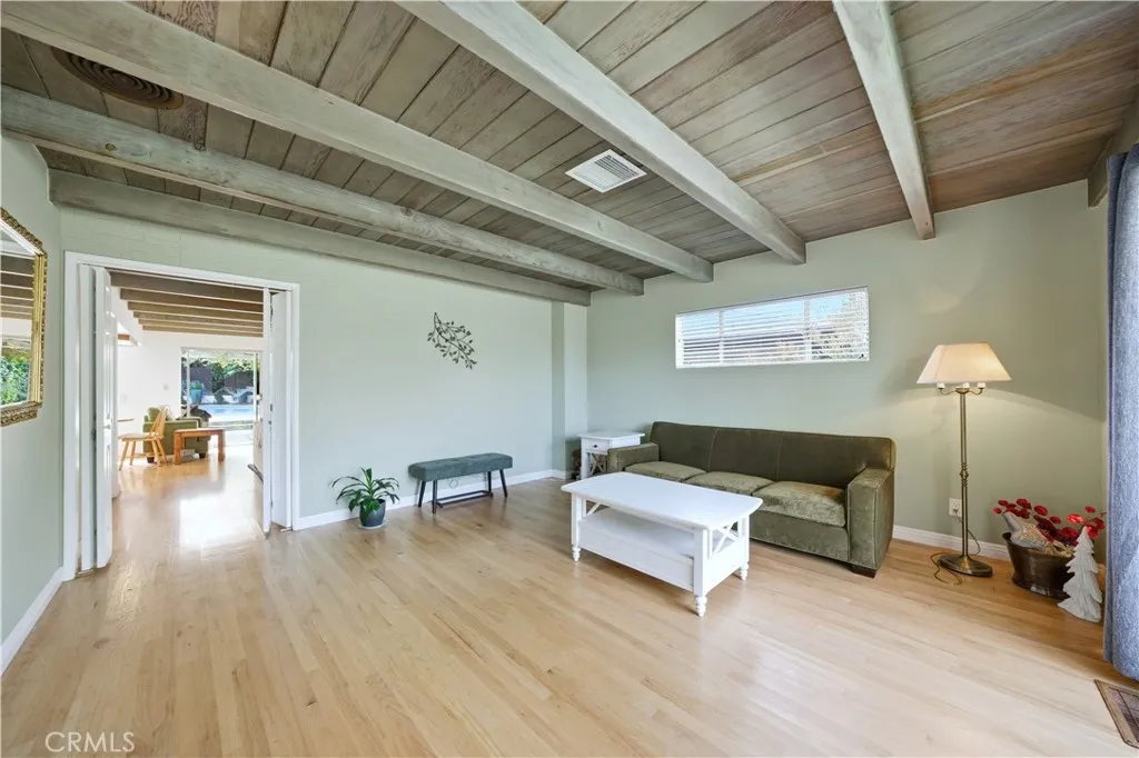 1591 Ramillo, Long Beach, California 90815 home-pic-3