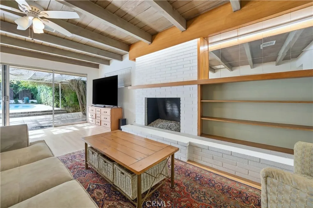 1591 Ramillo, Long Beach, California 90815 home-pic-5