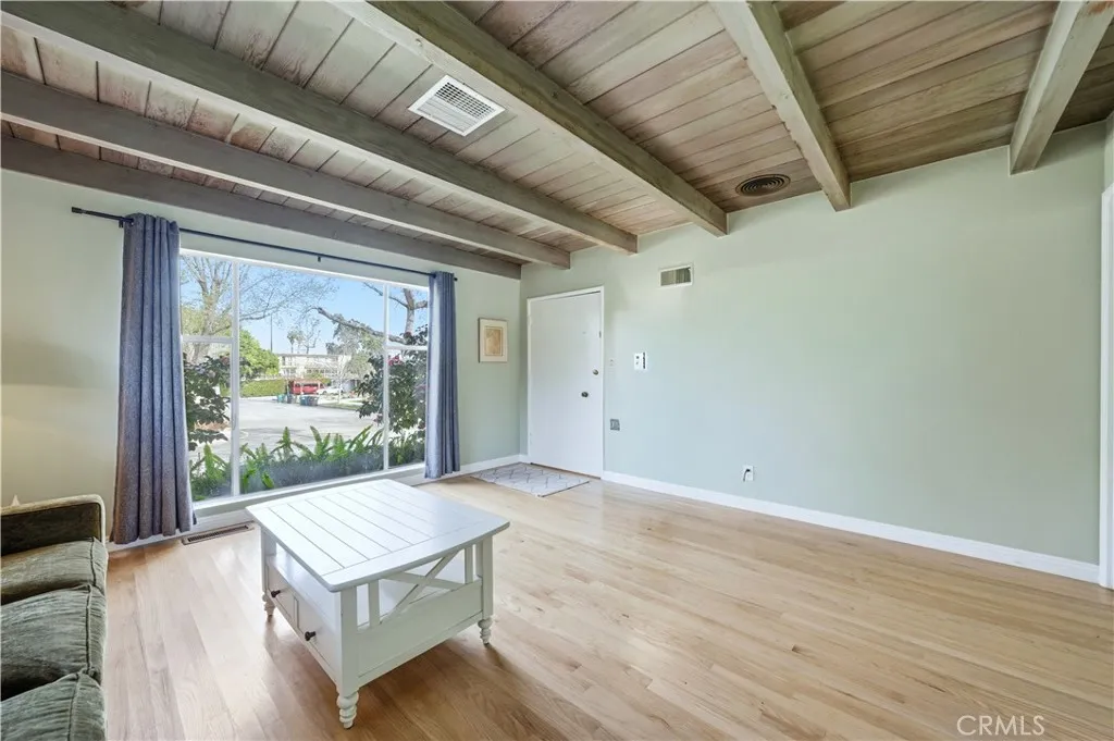 1591 Ramillo, Long Beach, California 90815 home-pic-4