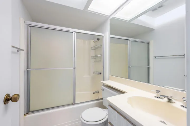 73340ShadowMountainunit41-18