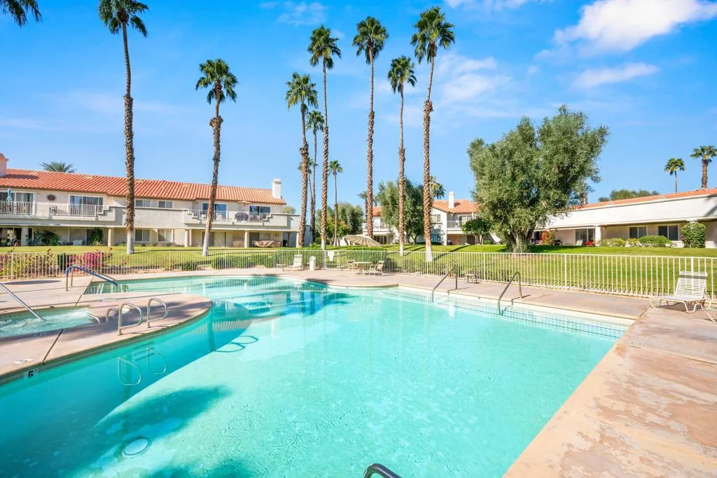 790 Montana Vista Drive, Palm Desert, California 92211 home-pic-38