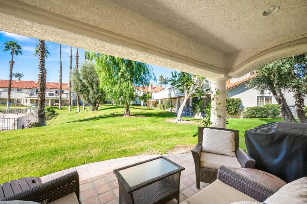 790 Montana Vista Drive, Palm Desert, California 92211 home-pic-34