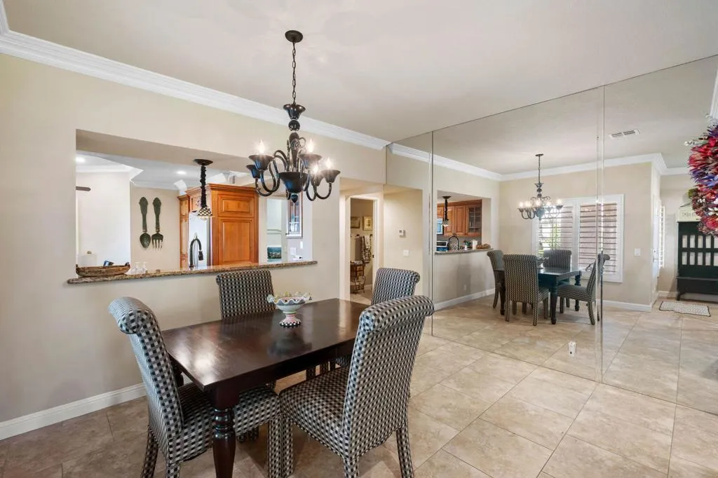 790 Montana Vista Drive, Palm Desert, California 92211 home-pic-11