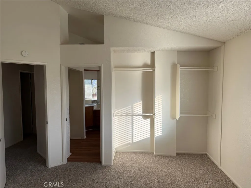 5126 Karling Pl, Palmdale, California 93552 home-pic-15