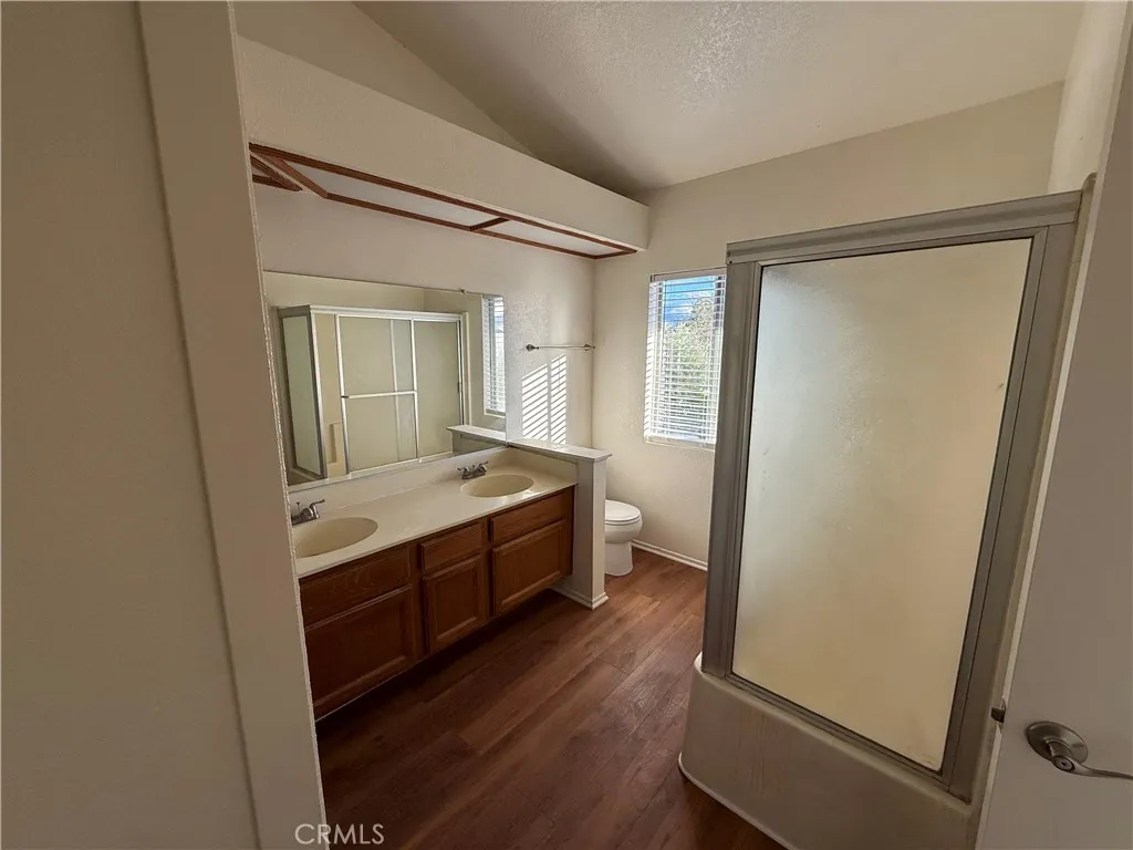 5126 Karling Pl, Palmdale, California 93552 home-pic-16