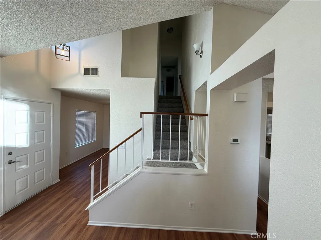 5126 Karling Pl, Palmdale, California 93552 home-pic-13