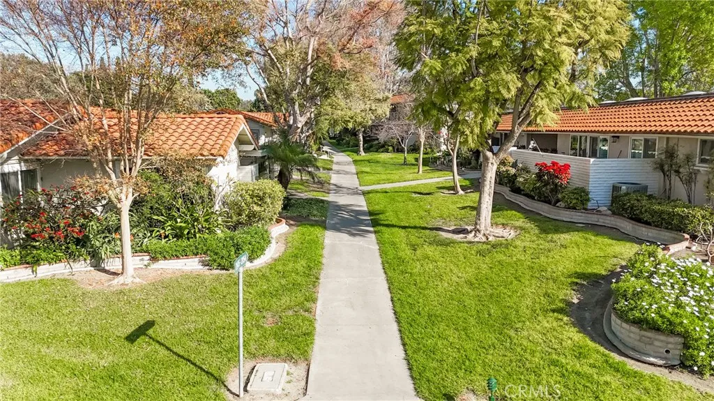 2153 Ronda Granada A, Laguna Woods, California 92637 home-pic-32